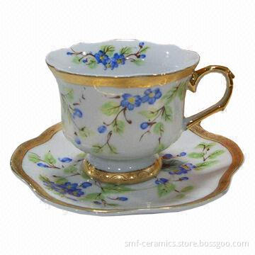 Porcelain Cup/Saucer Golden Design, FDA, 84/500/EEC and LFGB Standards